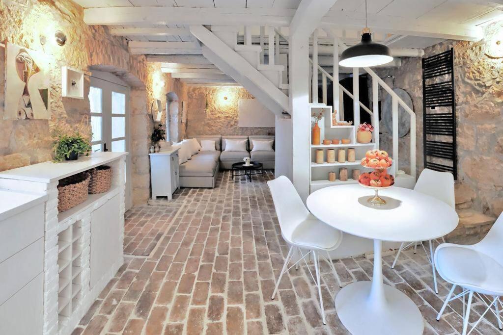 Ferienhaus Villa Alisia, Wunderschoenes Natursteinhaus Bei Porec, Istrien, Kroatien Vranje Selo Buitenkant foto